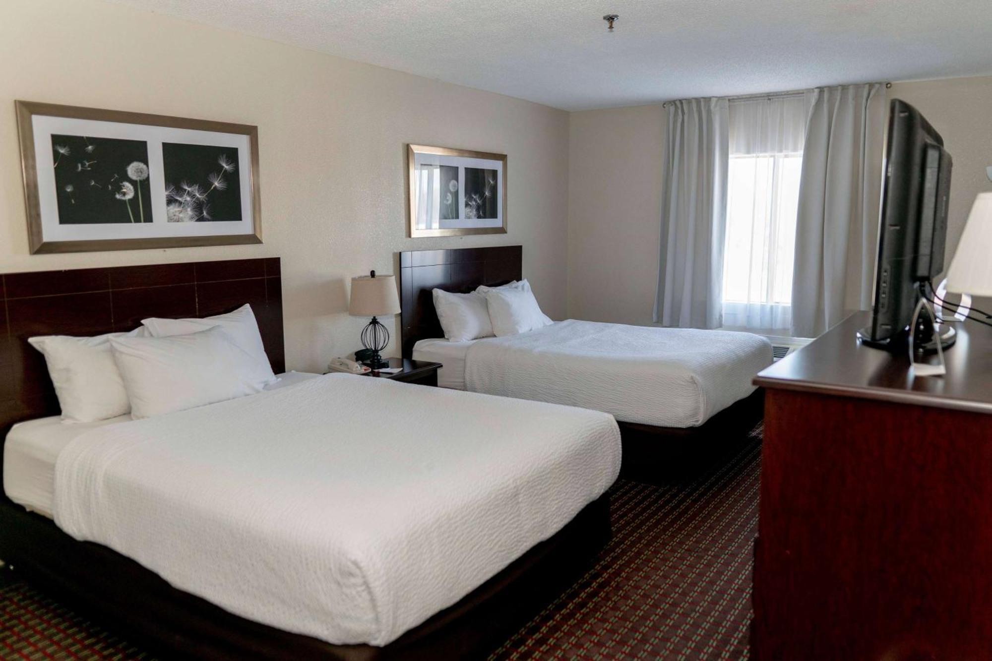 Ramada By Wyndham Tell City Exterior photo